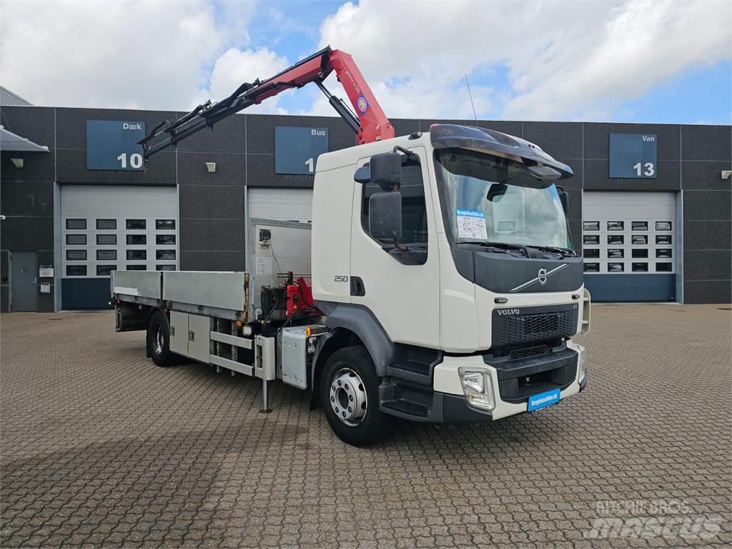 Volvo FL250 Araç üzeri vinçler