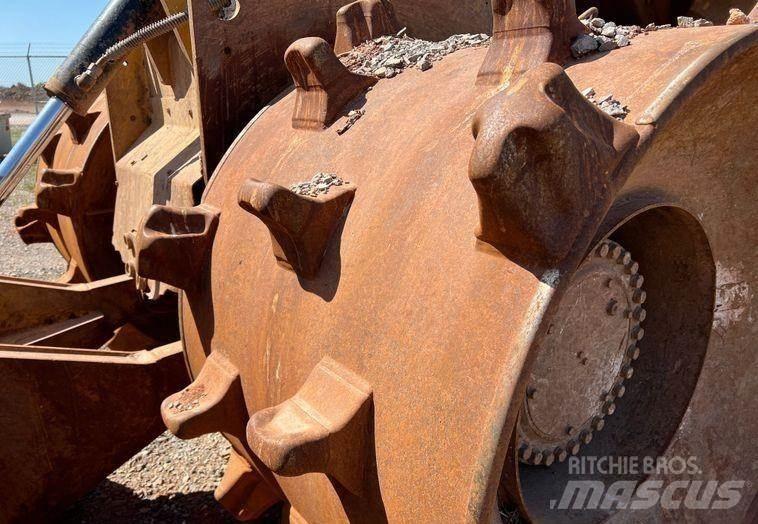 CAT 826K Diger
