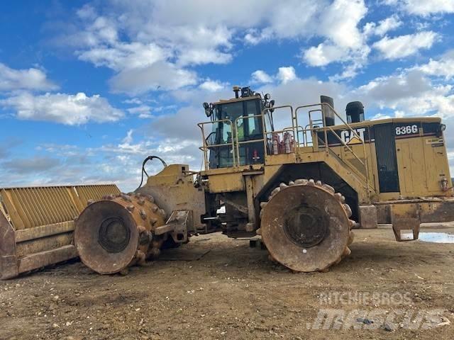 CAT 836G Diger