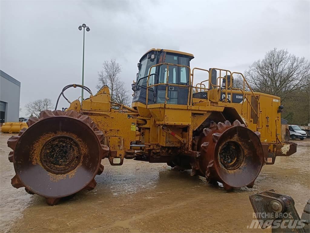 CAT 836H Diger