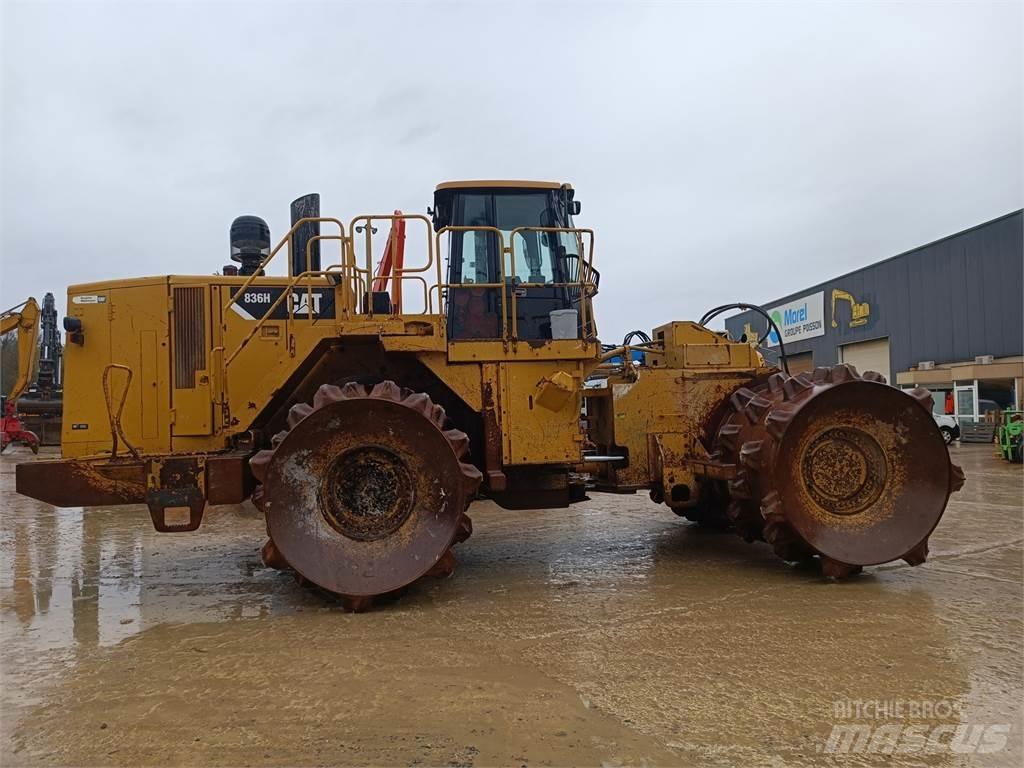 CAT 836H Diger