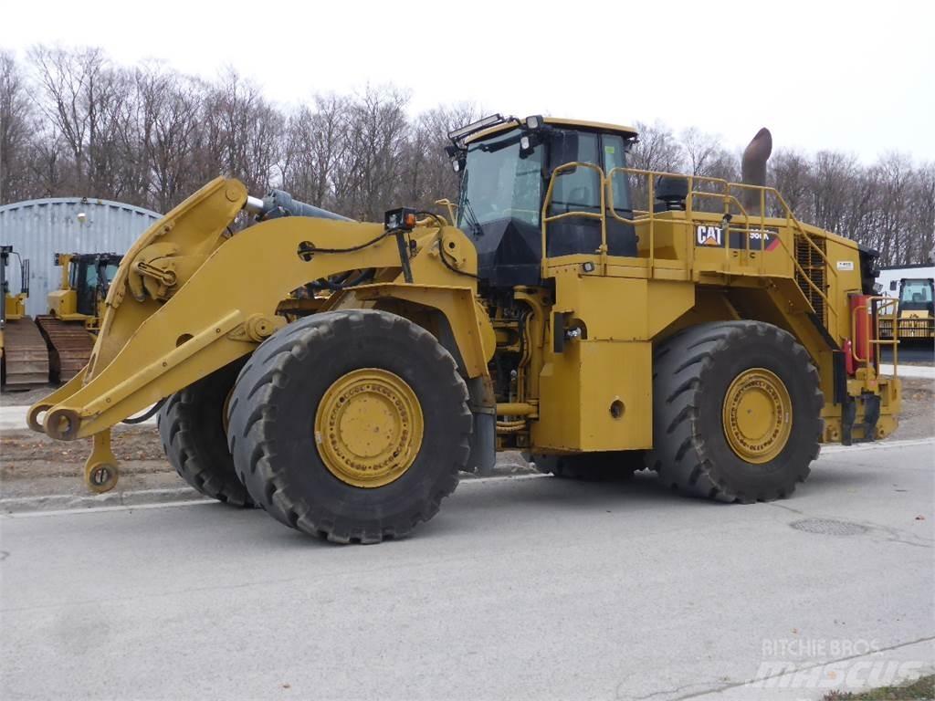 CAT 988K Teleskopik yükleyiciler