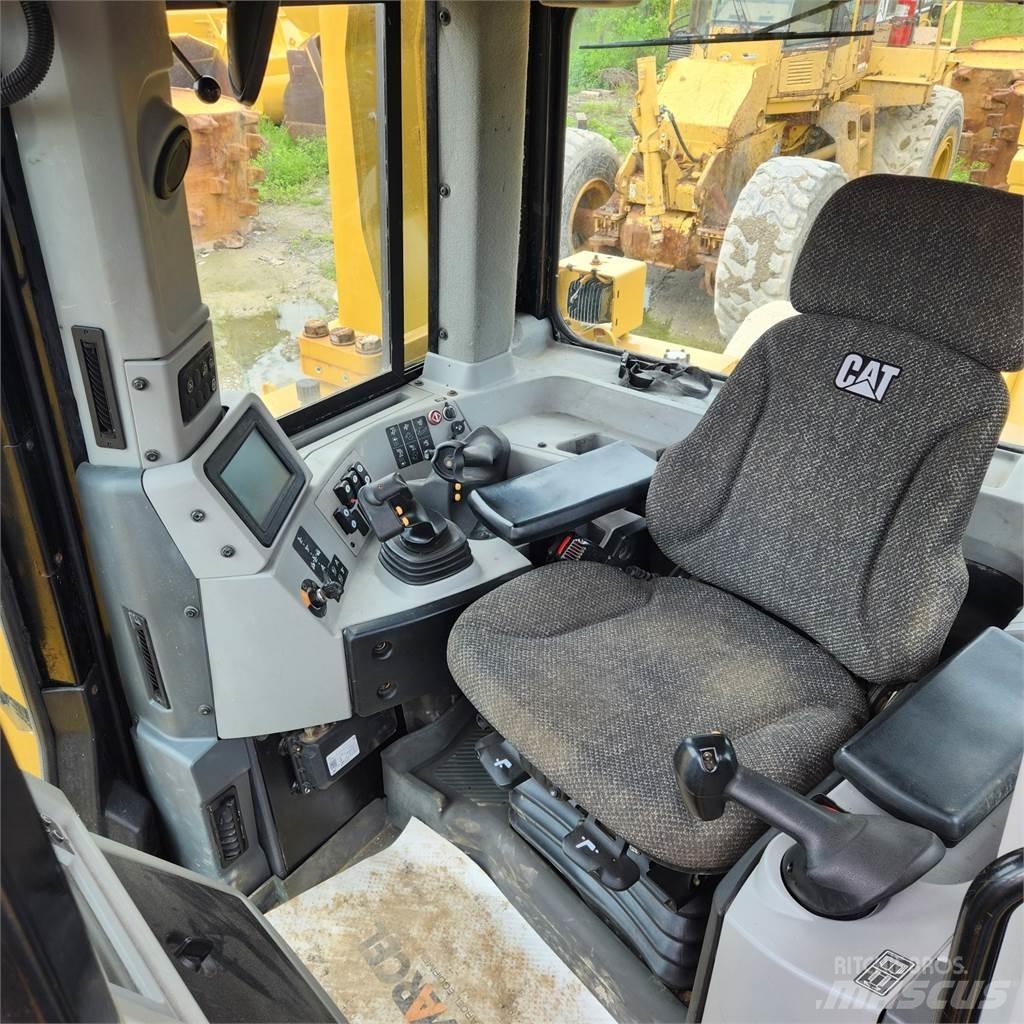 CAT D8T LGP Paletli dozerler