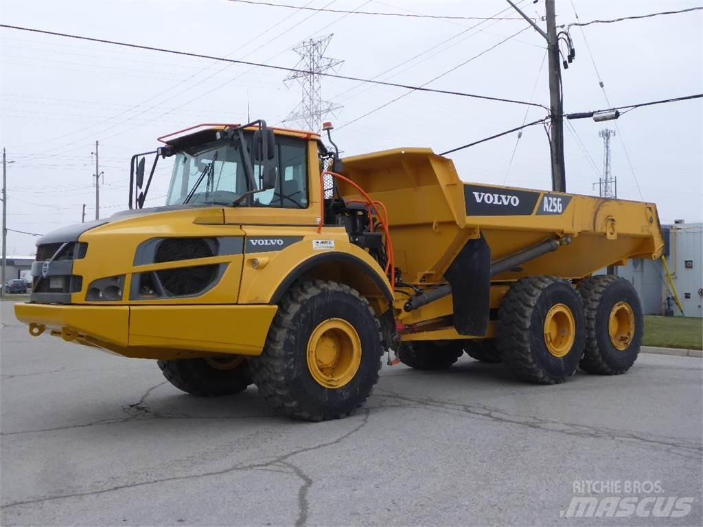 Volvo A25G Belden kirma kaya kamyonu