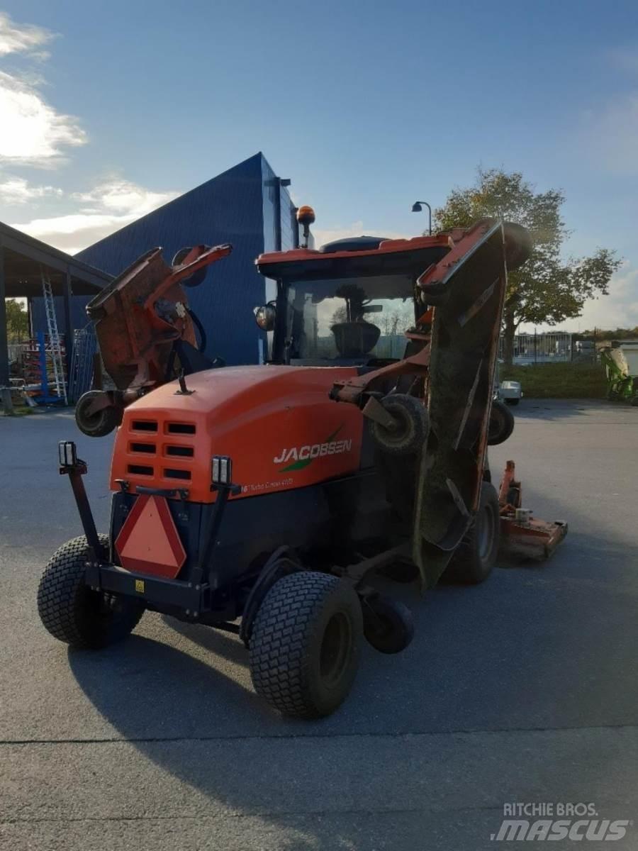 Jacobsen HR 9016 Mobil çim biçme makineleri