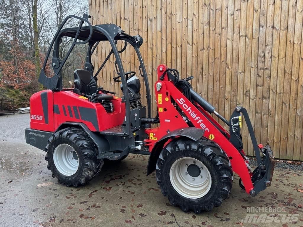 Schäffer 3650 Mini yükleyiciler