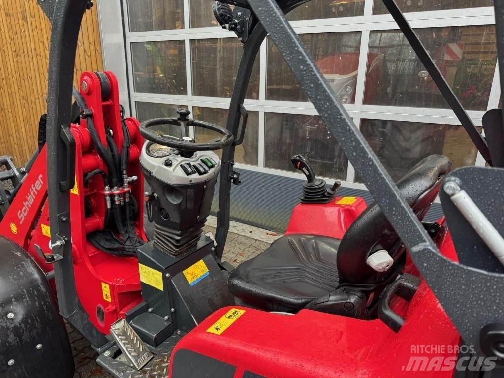 Schäffer 3650 SLT Mini yükleyiciler