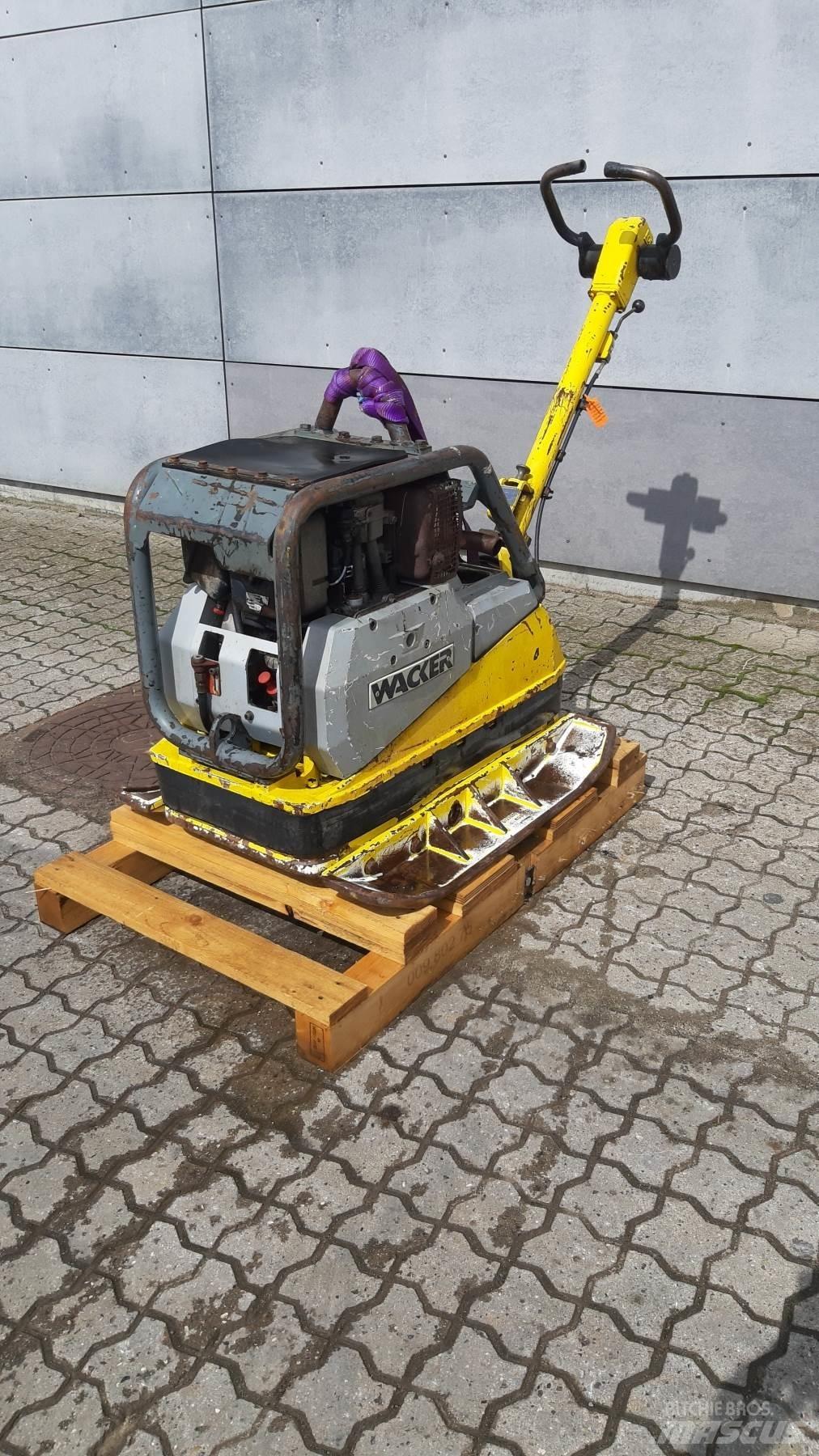 Wacker 40/45 h Zemin sıkıştırma makineleri