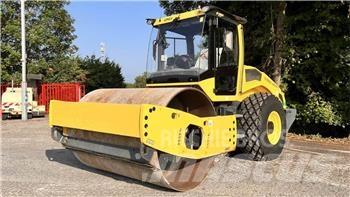 Bomag BW213 DH-5 Zemin sıkıştırma makineleri