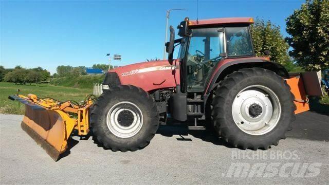 Case IH MXM190 Kar küreme biçaklari