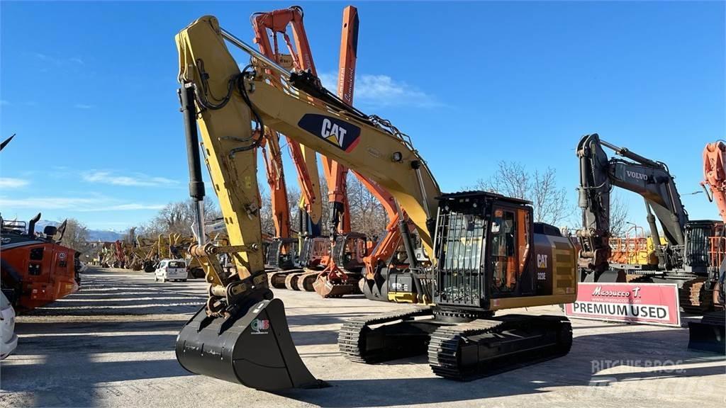 CAT 323E Paletli ekskavatörler