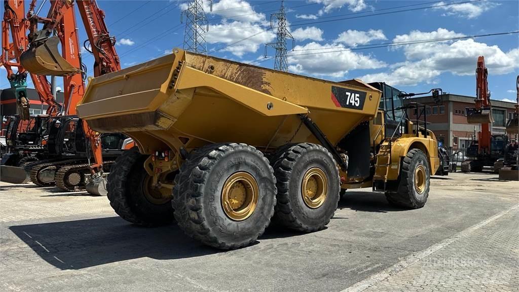 CAT 745C 6X6 Belden kirma kamyonlar