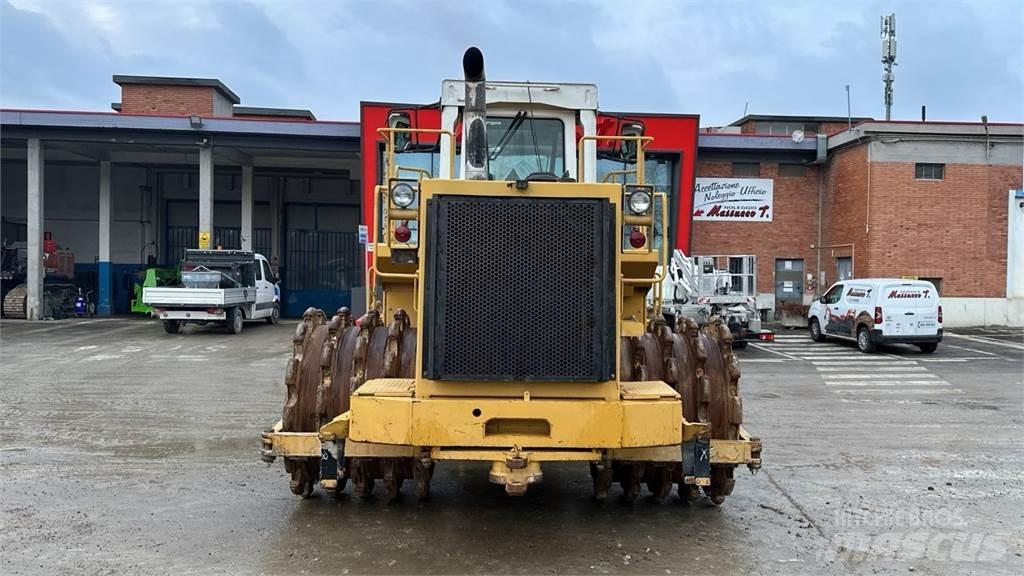 CAT 825C Paletli dozerler