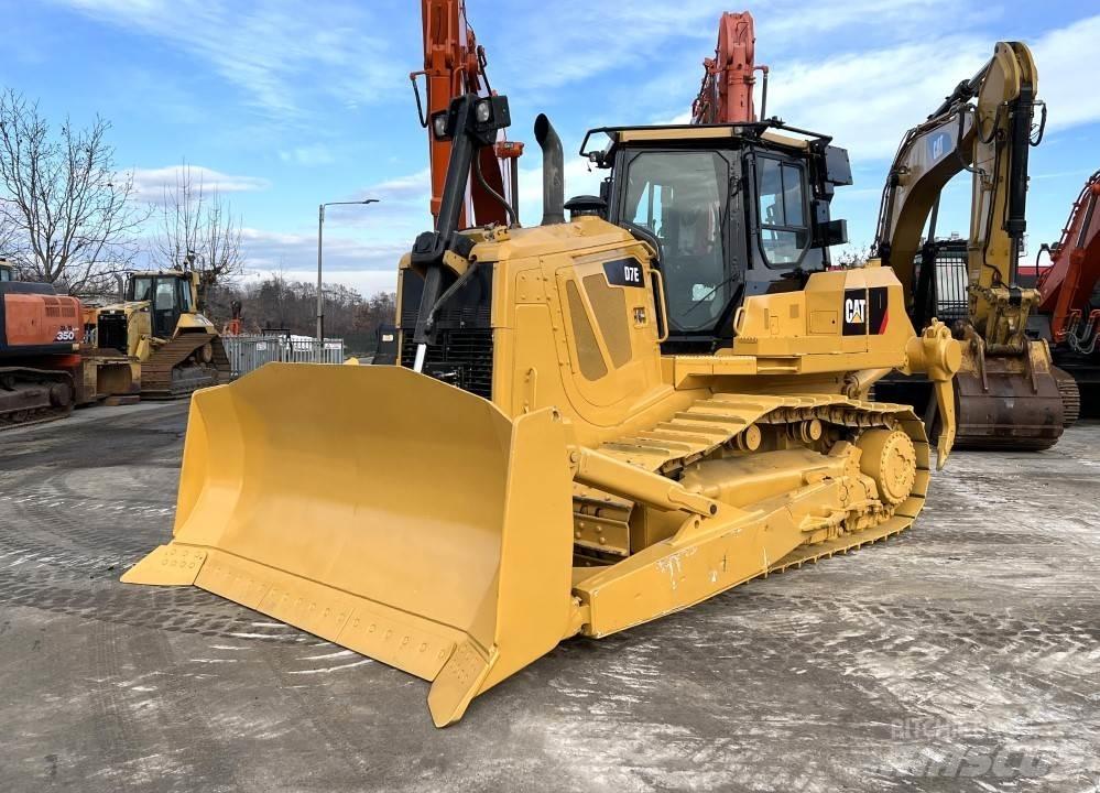CAT D7E Paletli dozerler