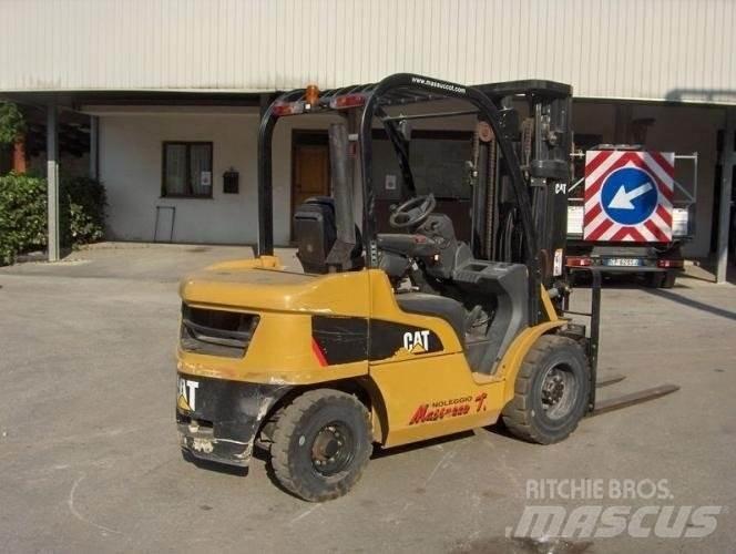 CAT DP30N Dizel forkliftler