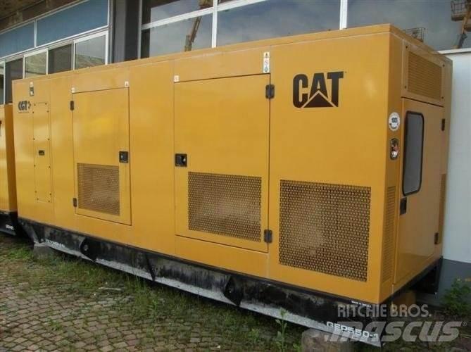CAT GEP550 Aydinlatma kuleleri