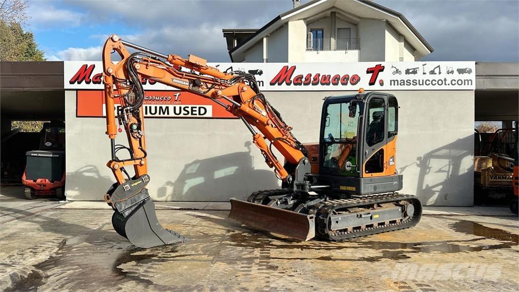 Doosan DX85R-3 Midi ekskavatörler 7 - 12 t
