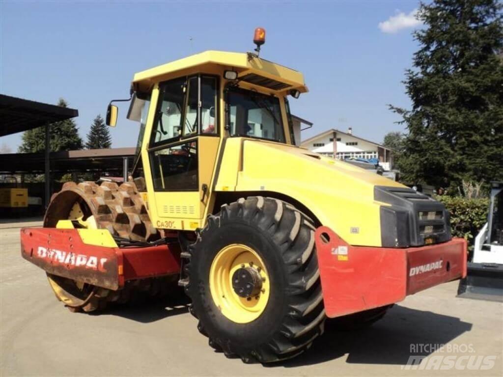 Dynapac CA302PD Zemin sıkıştırma makineleri