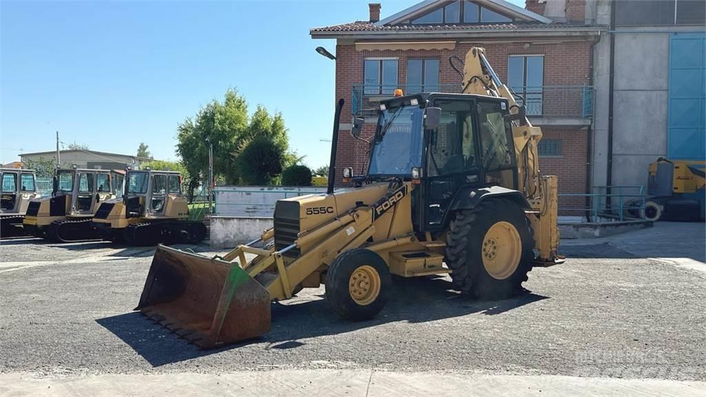 Ford 555C 4X2 Kazıcı yükleyiciler - beko loder