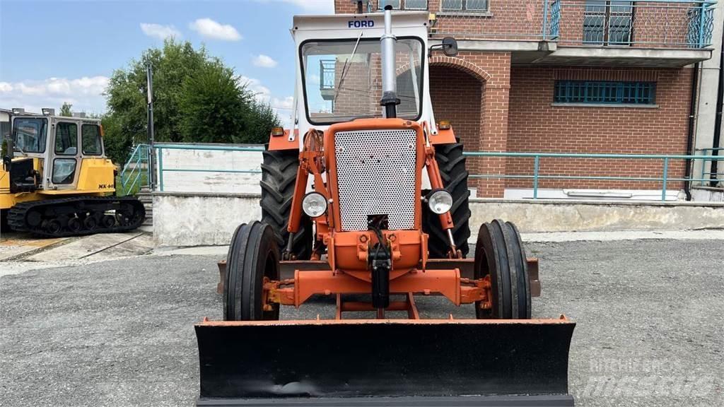 Ford 5600 4X2 Paletli dozerler
