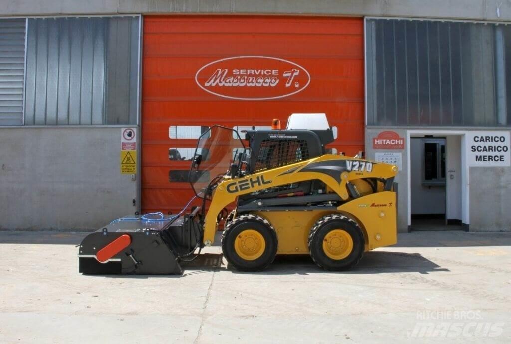 Gehl V270 Skid steer loderler