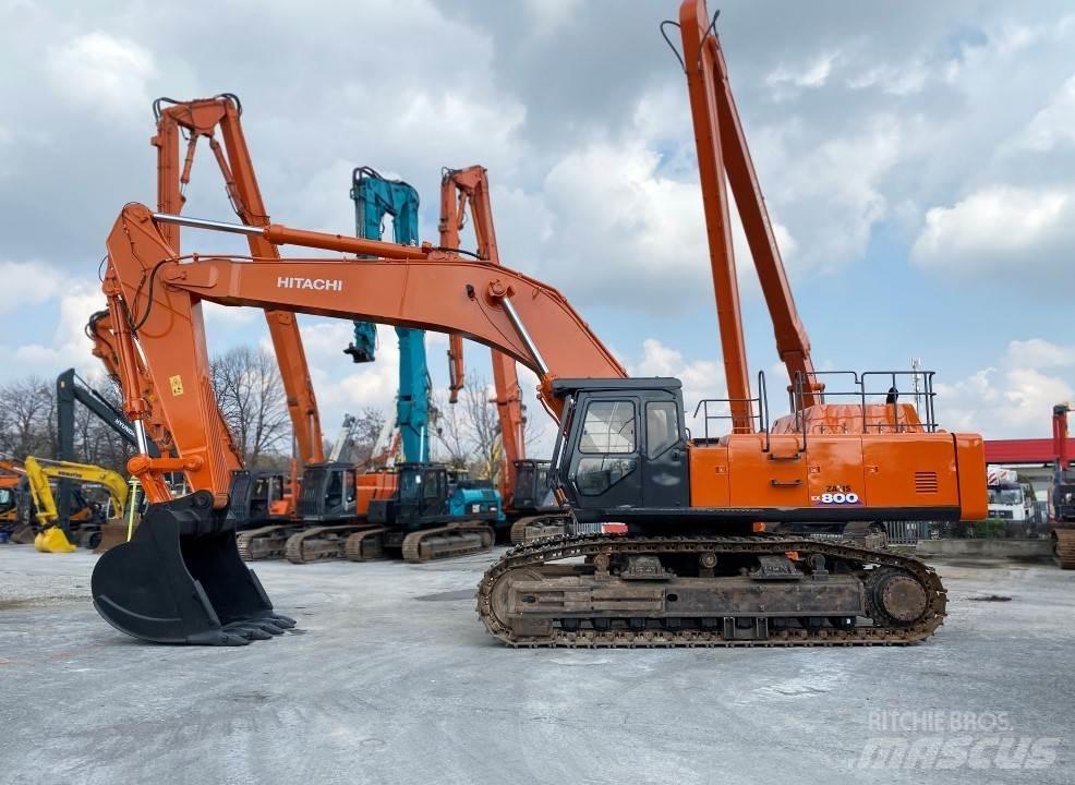 Hitachi EX800 Paletli ekskavatörler