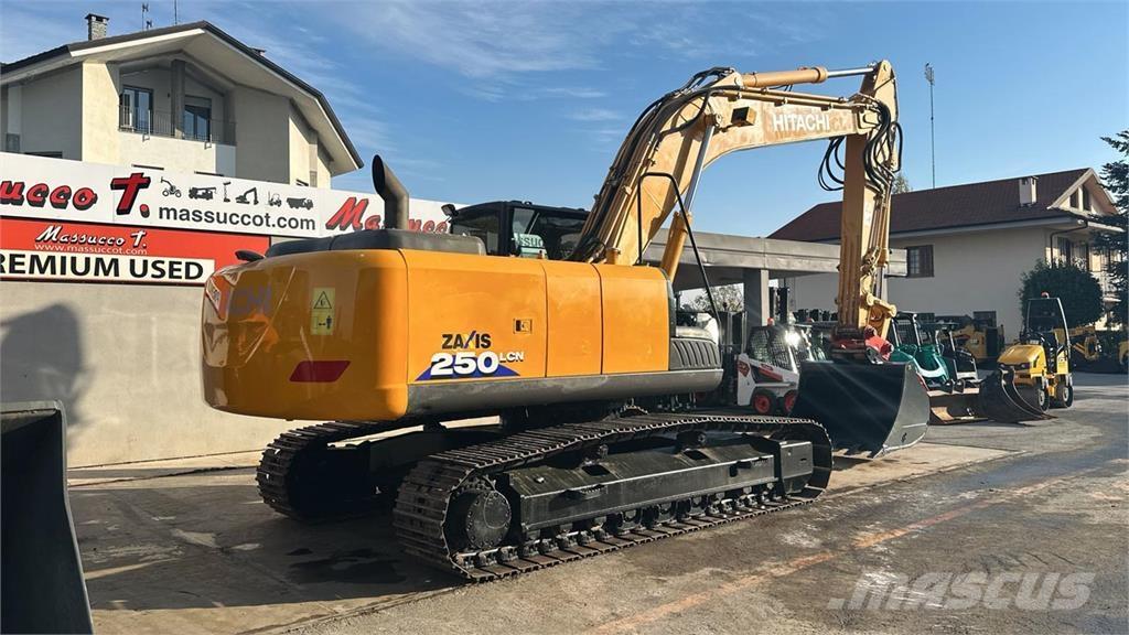 Hitachi X250LCN-5B Paletli ekskavatörler