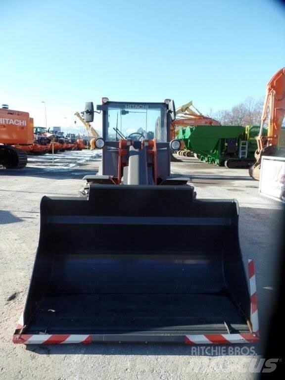 Hitachi ZW75-6 Tekerlekli yükleyiciler