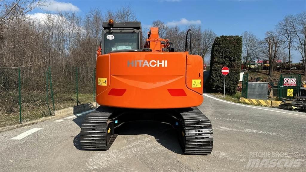 Hitachi ZX135US-3 Midi ekskavatörler 7 - 12 t