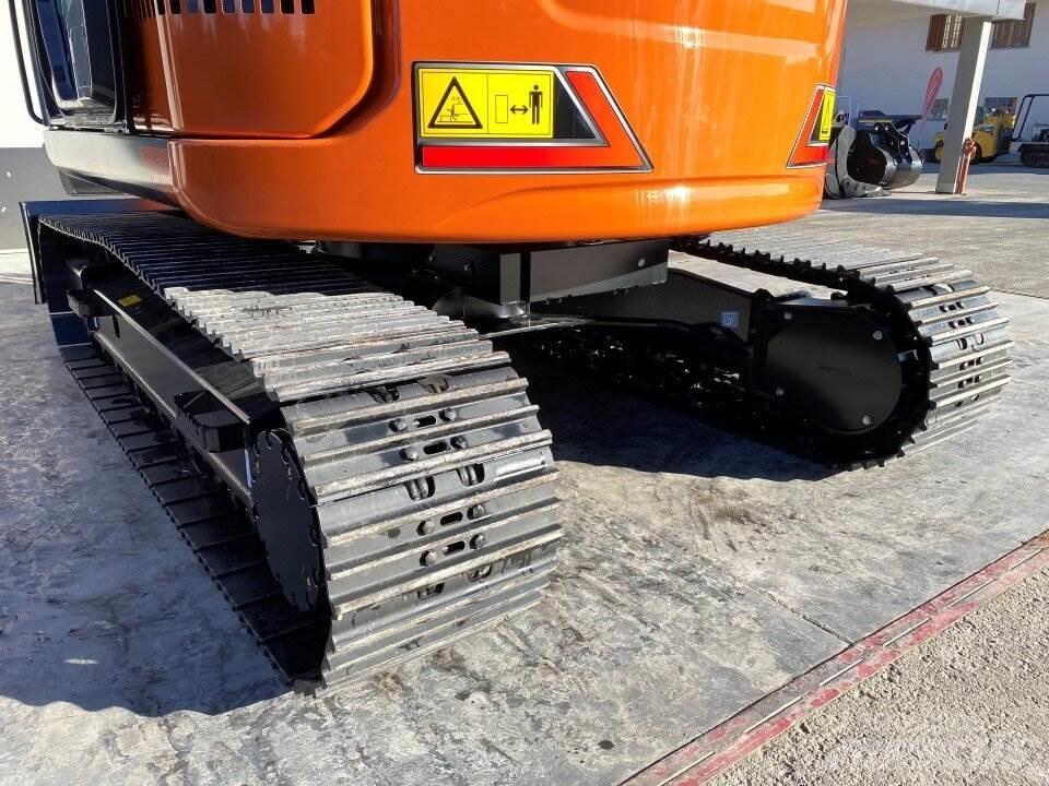 Hitachi ZX135US-7 Midi ekskavatörler 7 - 12 t