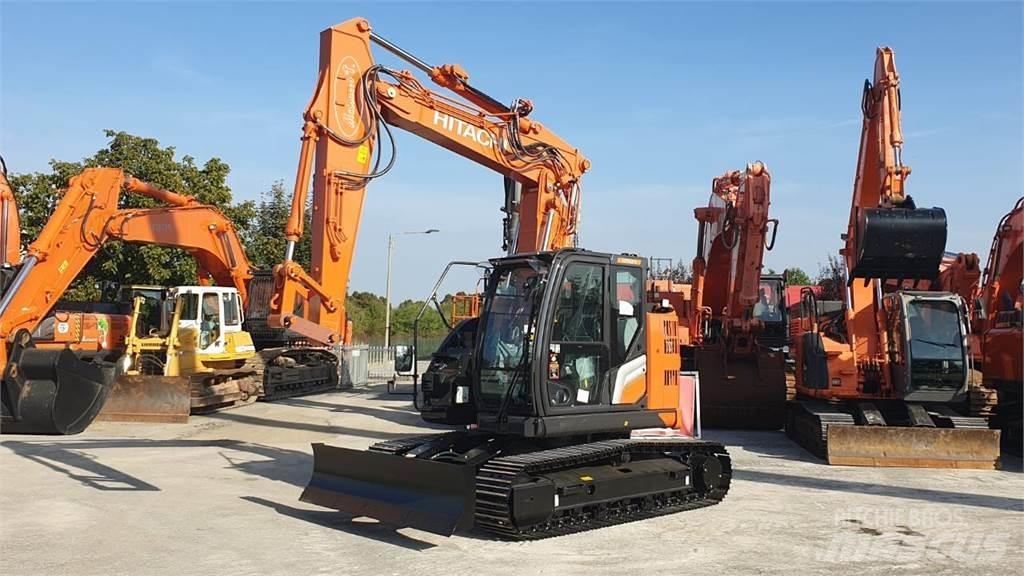 Hitachi ZX135US-7 Midi ekskavatörler 7 - 12 t
