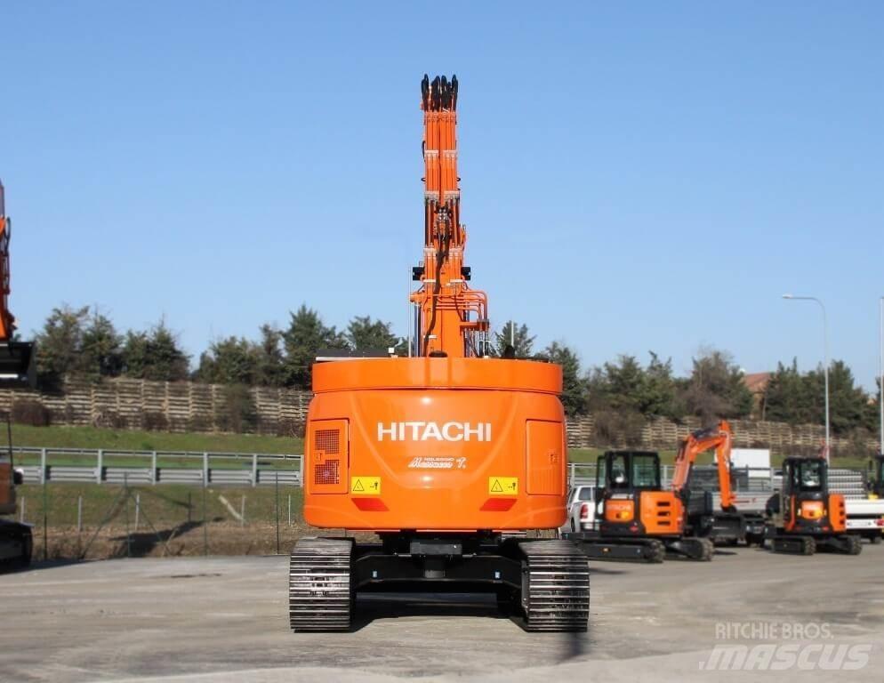 Hitachi ZX225USLC-6 Paletli ekskavatörler