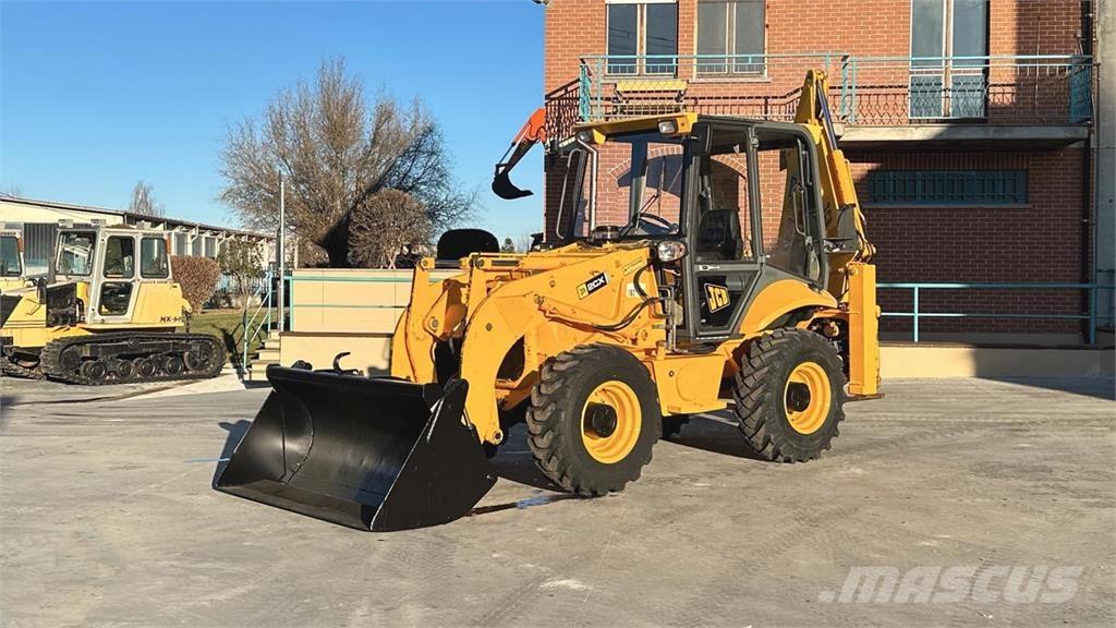 JCB 2CX MR2 4x4x4 Kazıcı yükleyiciler - beko loder