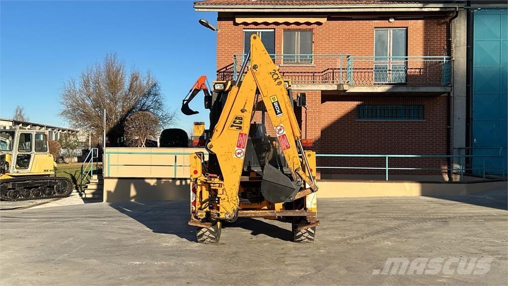 JCB 2CX MR2 4x4x4 Kazıcı yükleyiciler - beko loder