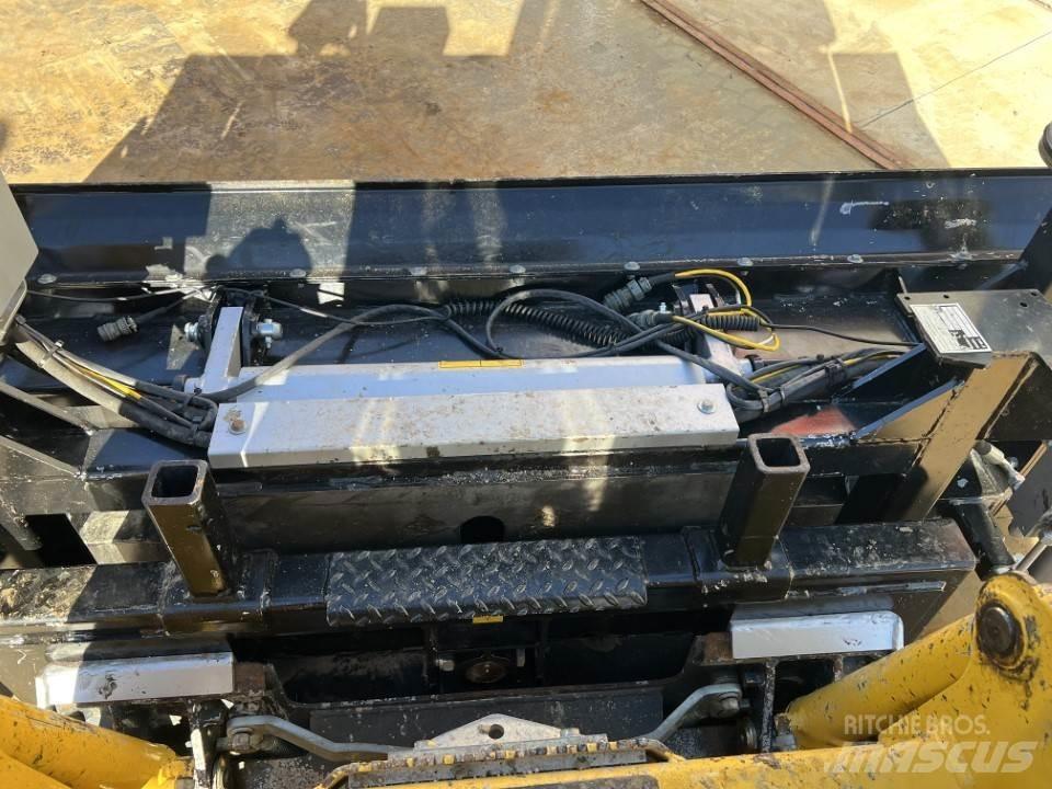 Komatsu CK 20 HF Skid steer loderler