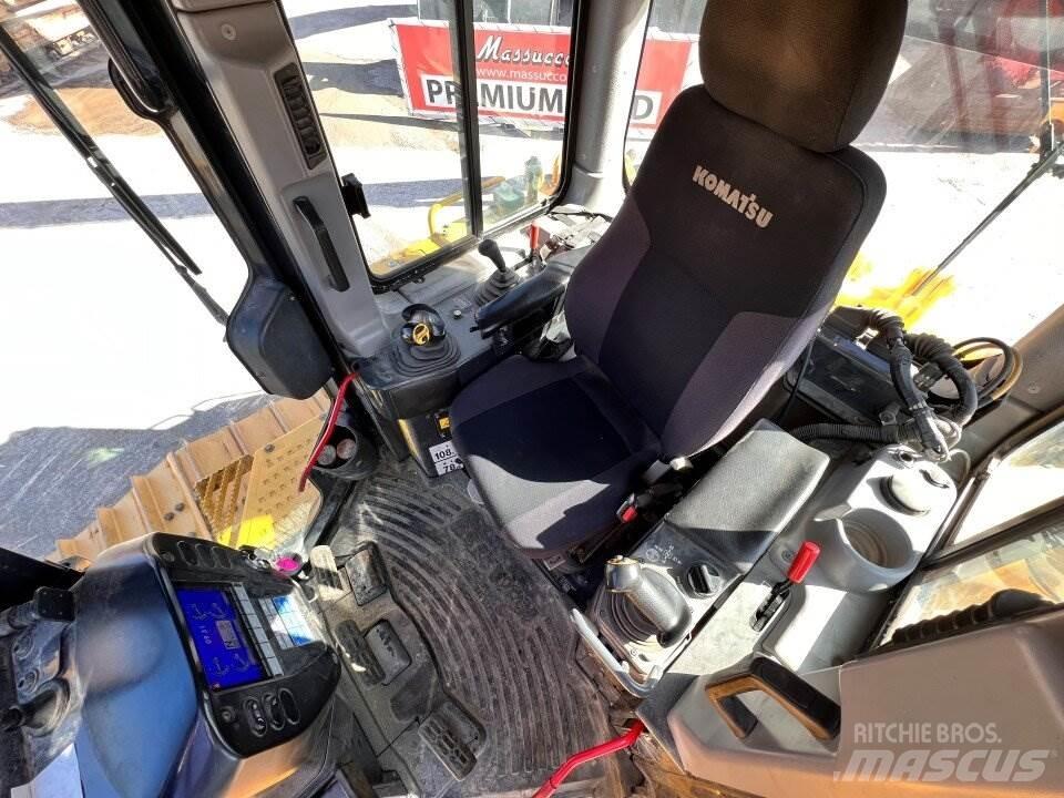 Komatsu D65 Paletli dozerler
