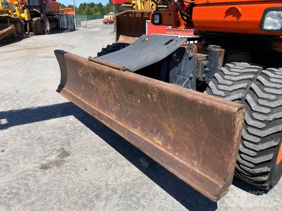 Komatsu PW180-7EO Lastik tekerli ekskavatörler