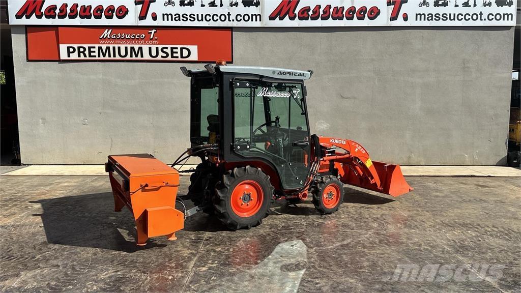 Kubota LA213FL 4x4 Kar küreme biçaklari