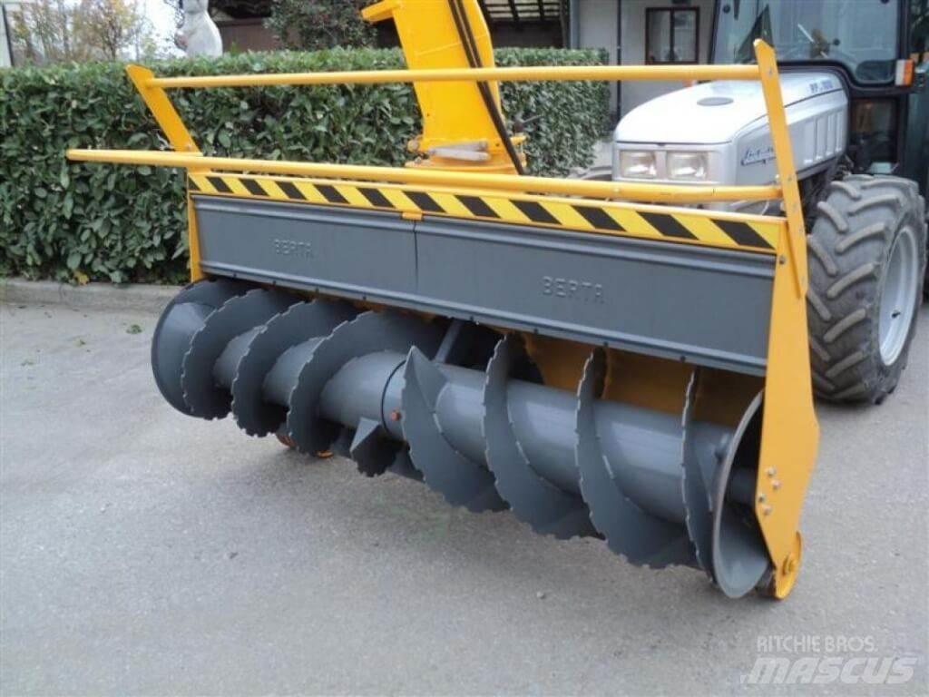 Lamborghini RF100 Kar küreme biçaklari