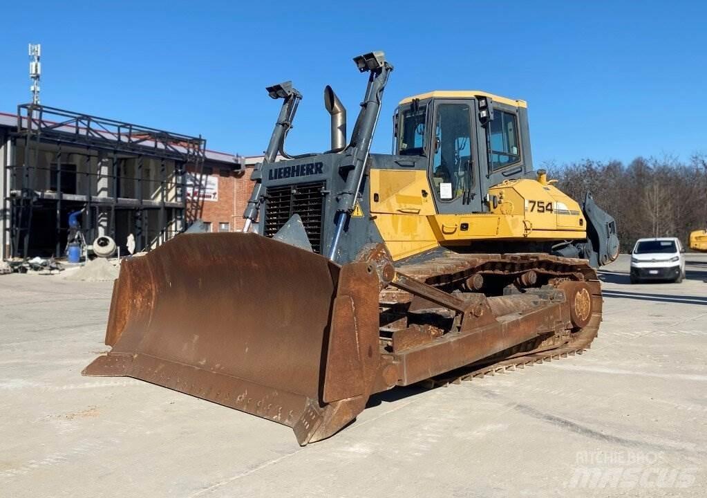 Liebherr 754 Paletli dozerler