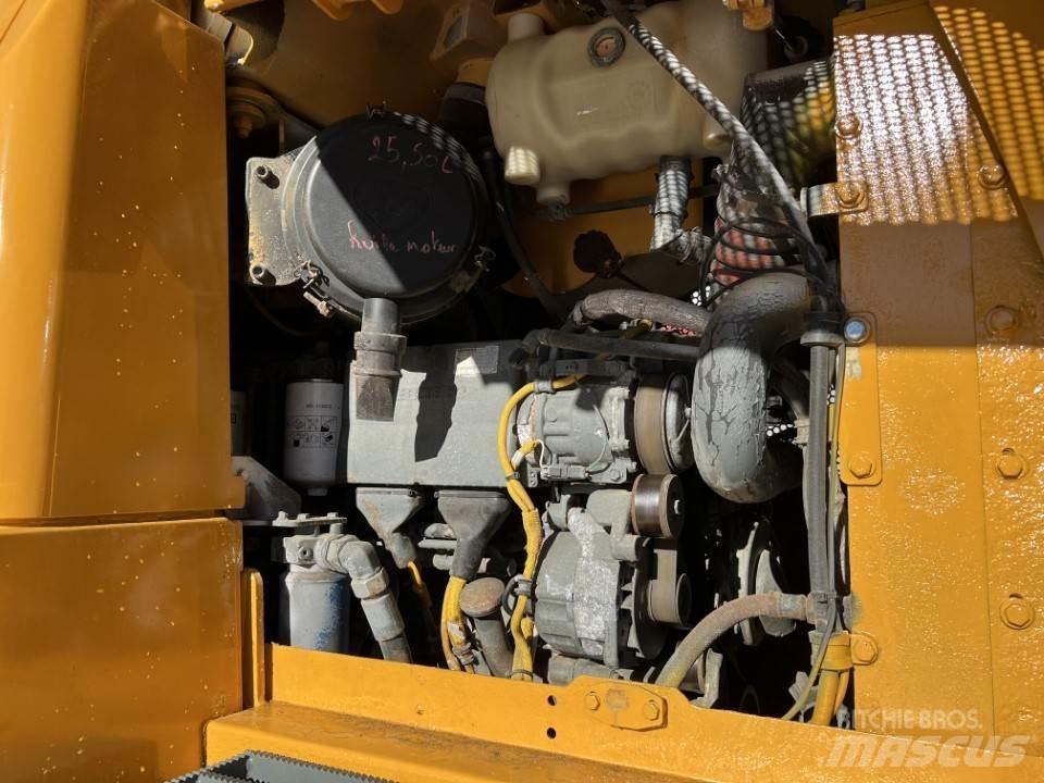 Liebherr LR 624 Tekerlekli yükleyiciler