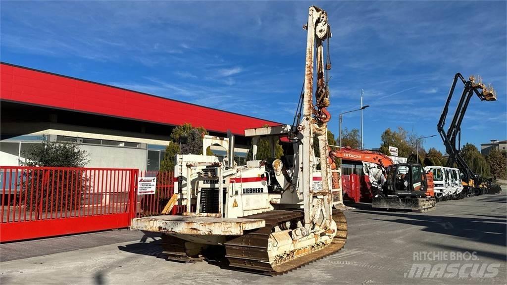 Liebherr RL 22 B Boru hattı ekipmanları