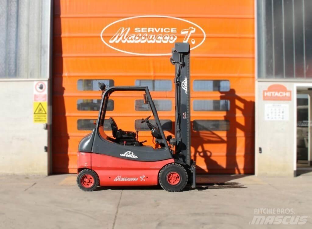 Linde E25-01 Elektrikli forkliftler