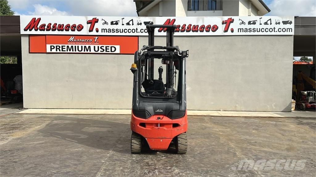 Linde E30L-01 Elektrikli forkliftler