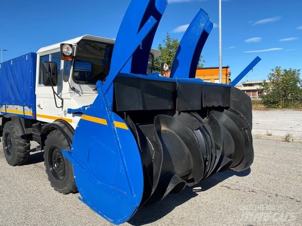 Mercedes-Benz UNIMOG Kar küreme biçaklari