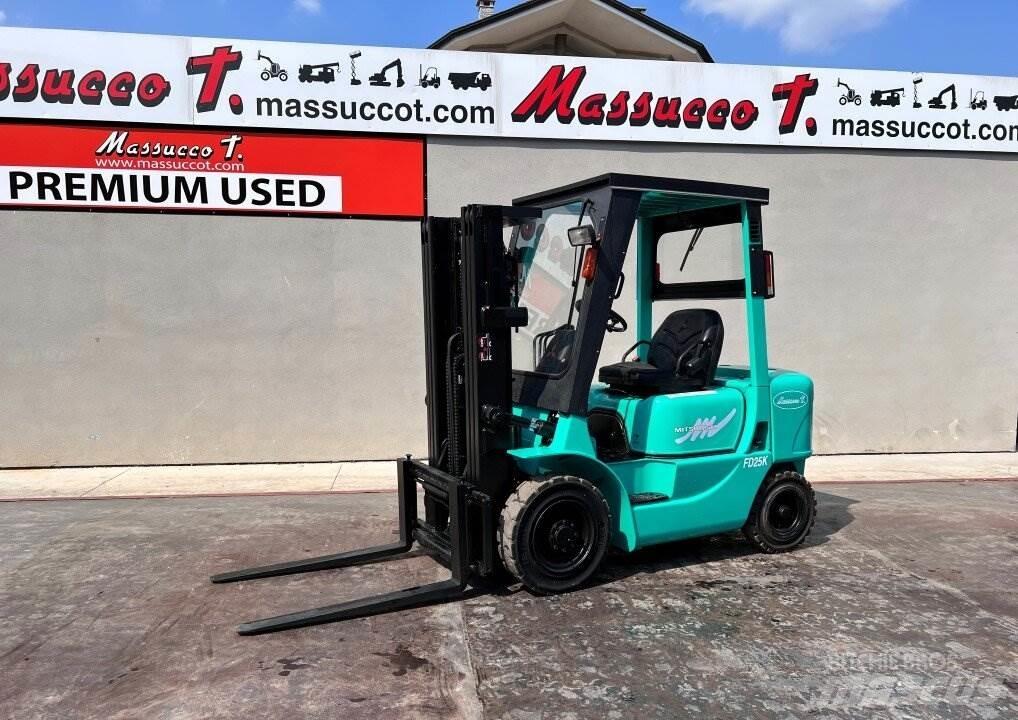 Mitsubishi FD25K Dizel forkliftler
