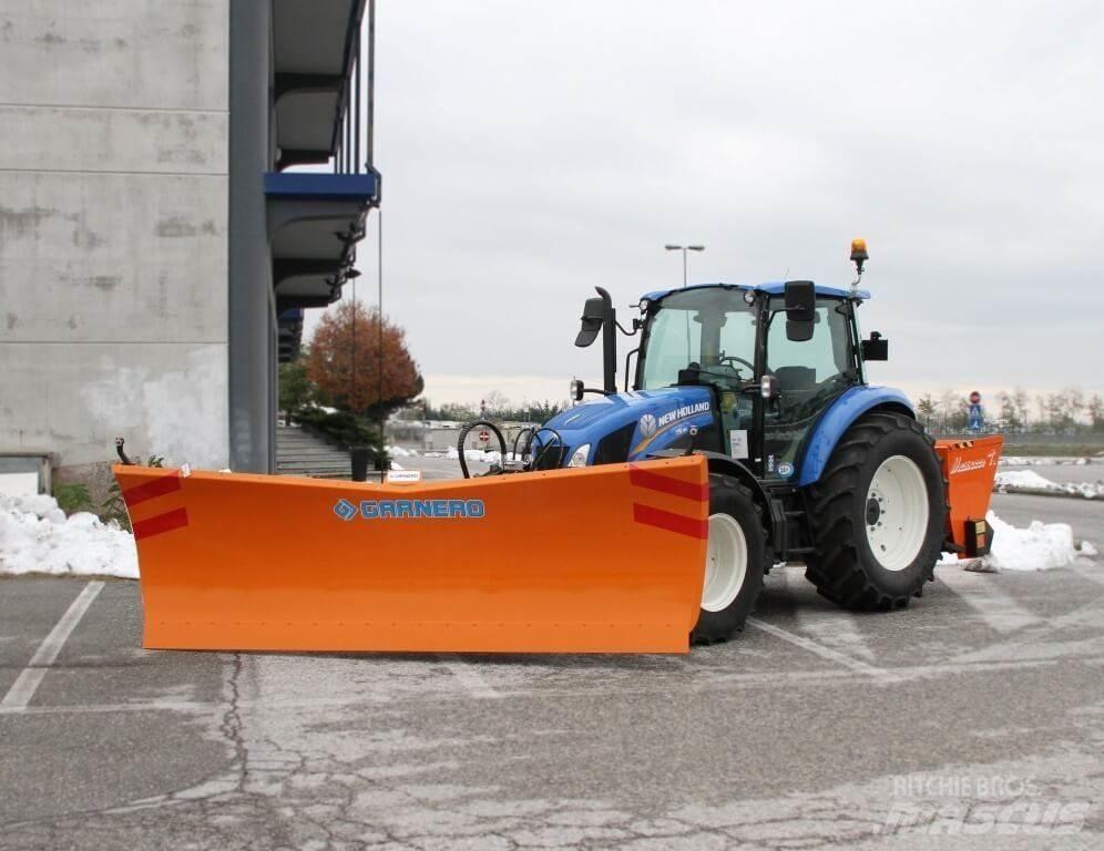New Holland T5.115 Kar küreme biçaklari