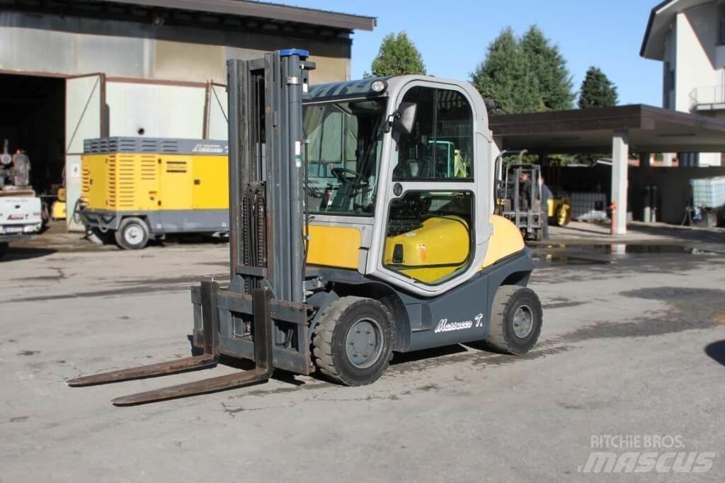 Nuova Detas SHR 40 Dizel forkliftler