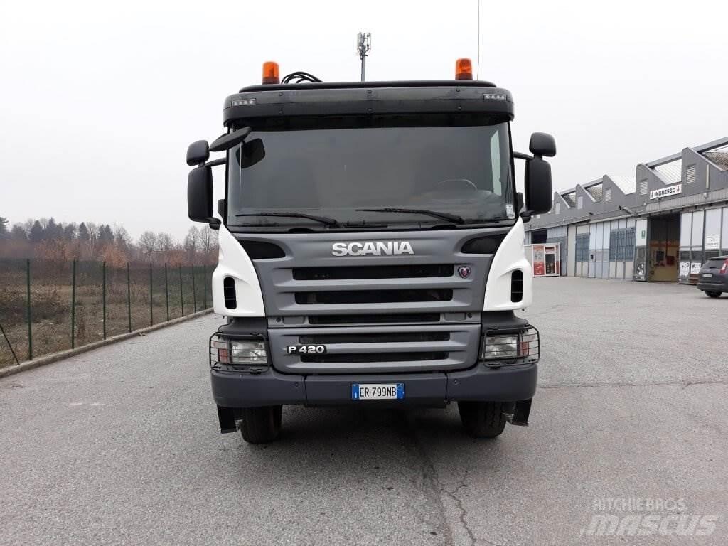 Scania P420 8X4 Diger kamyonlar
