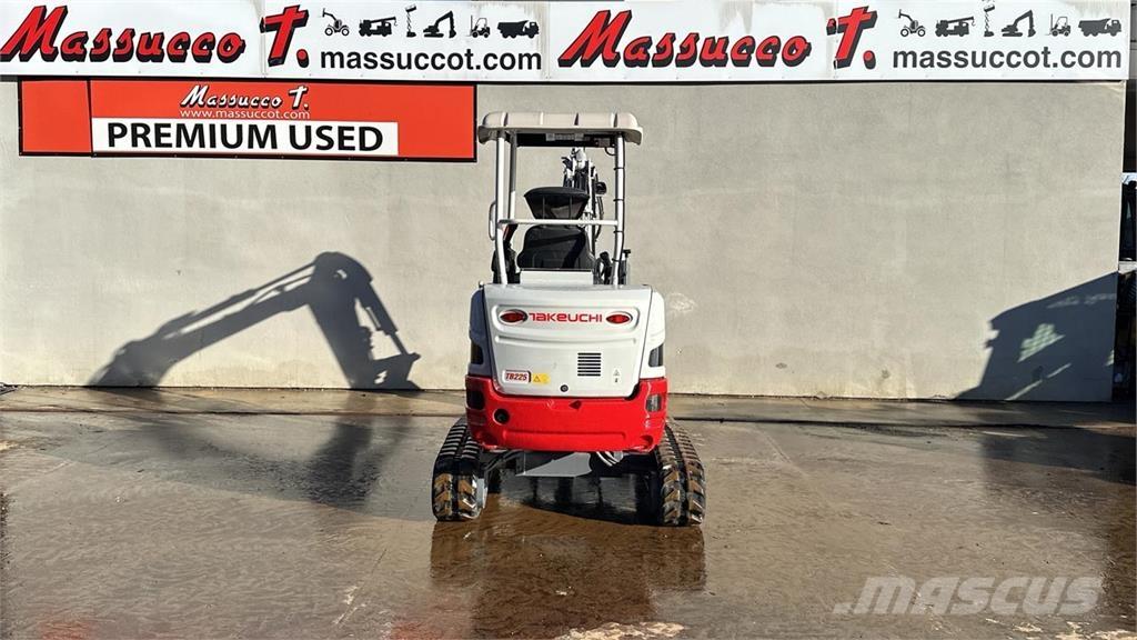 Takeuchi TB225 Mini ekskavatörler, 7 tona dek